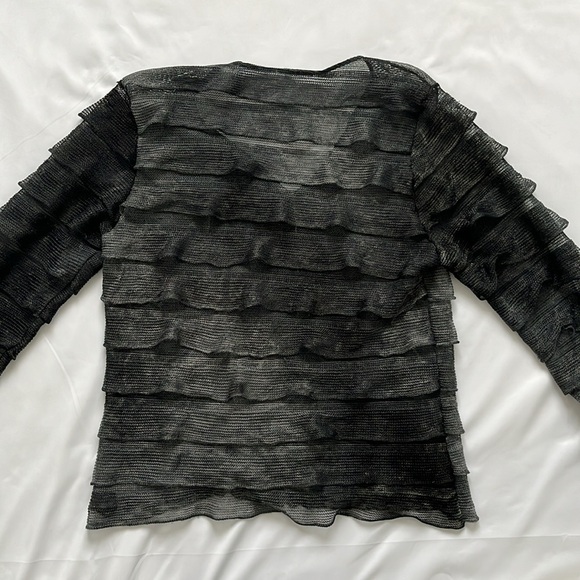 Gorgeous Ruffled Hook & Eye Closure Long Sleeve Cardigan in Gray & Black Sz Lg - Picture 5 of 5